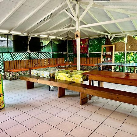דסהייס Auberge K-Wan Hostel - Proche Plages מראה חיצוני תמונה