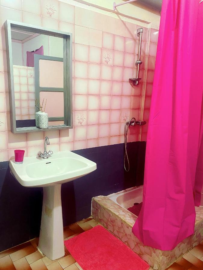 דסהייס Auberge K-Wan Hostel - Proche Plages מראה חיצוני תמונה